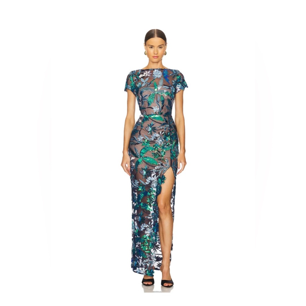 NWOT Bronx and Banco ZINNA NAVY EMBROIDERED GOWN